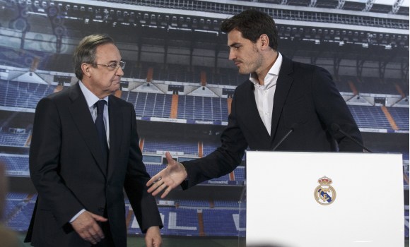 Florentino-Casilla-2015-mano-reuters.jpg