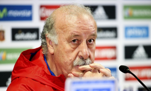 DelBosque-serio-Rp-Espana-2015-efe.jpg