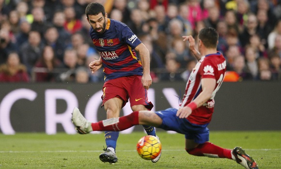 arda-turan-barcelona-atletico-reuters.jpg