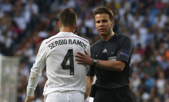 Ramos-Arbitro-2015-Champions-efe.jpg