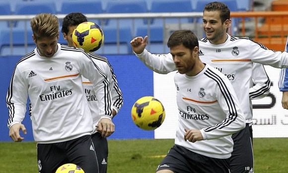 Ramos-Xabi-Alonso-2013-efe.jpg