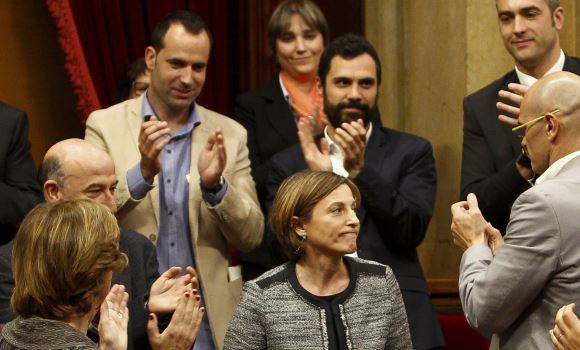forcadell-aplauso-parlament-efe.jpg