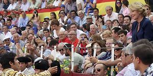 ¿Y si algún concejal del PSOE comete un error y da la Alcaldía a Esperanza Aguirre?