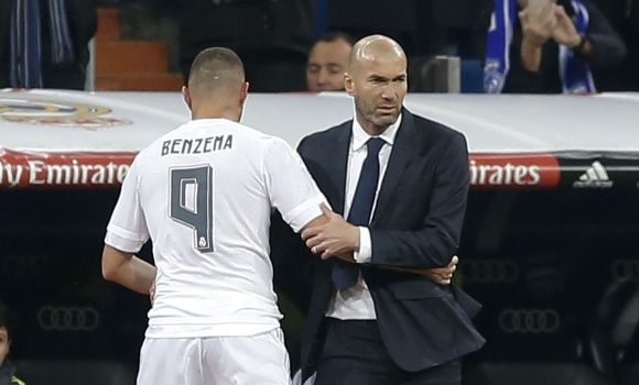 Benzema-Zidane-2016-EFE.jpg