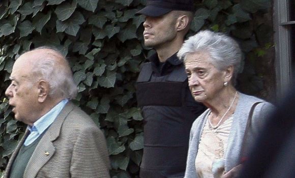 pujol-matrimonio-dejandcasa.efe.jpg