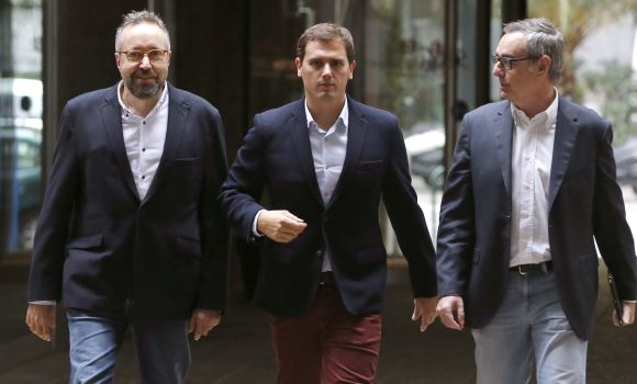 rivera-girauta-villegas-efe.jpg