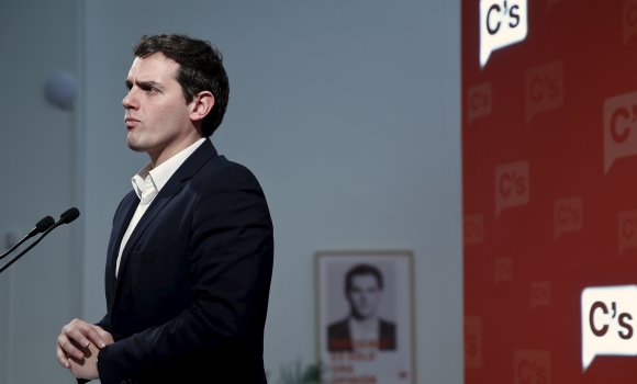 rivera-puntualidad-efe.jpg