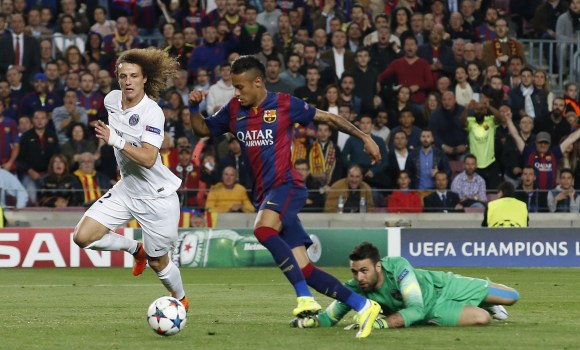 Neymar-gol-PSG-David-Luis-2015-reuters.jpg