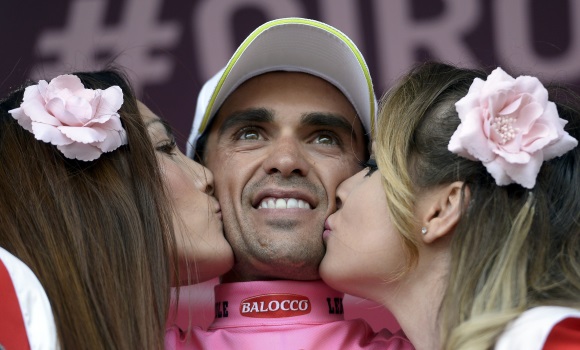 contador-magliarosa-giro-reuters.jpg