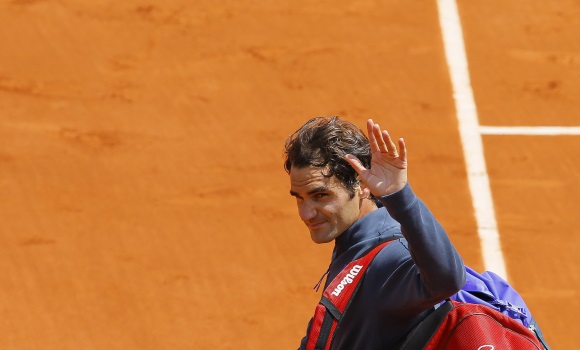 federer-saluda-monfils-efe.jpg