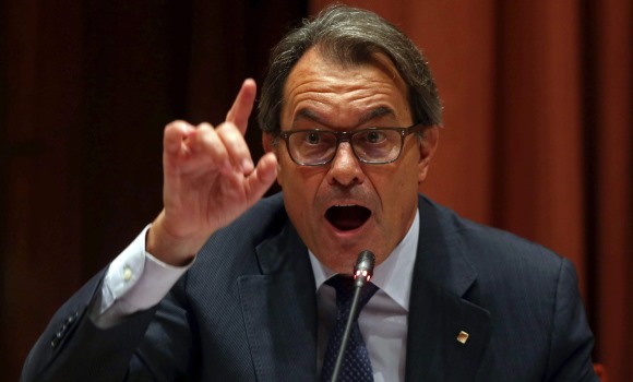 Artur-Mas-comparece-2015-efe.jpg