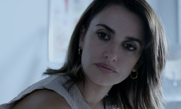 penelope-cruz-mama.jpg