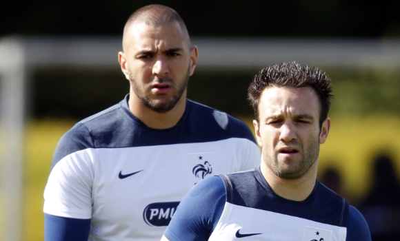 benzema-valbuena-reuters.jpg