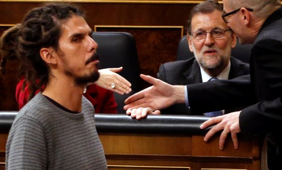 Rajoy-Congreso-rastas-13enero2016EFE.jpg