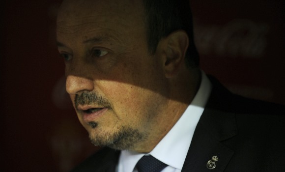 Benitez-sombra-banquillo-2015-reuters.jpg