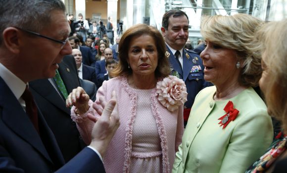 aguirre-gallardon-botella.jpg
