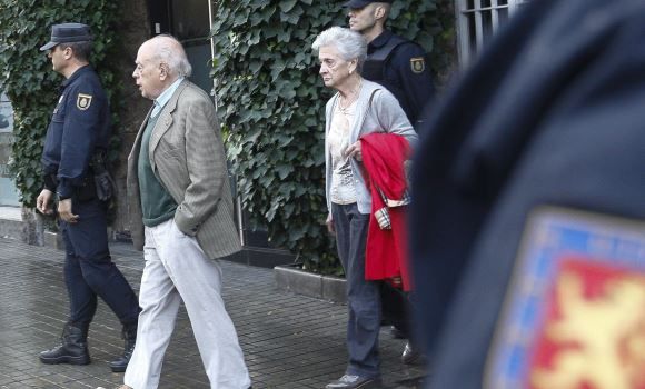 pujol-marta-policia-efe.jpg