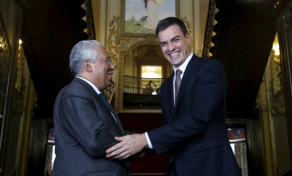 pedrosanchez-antoniocosta-reuters.jpg