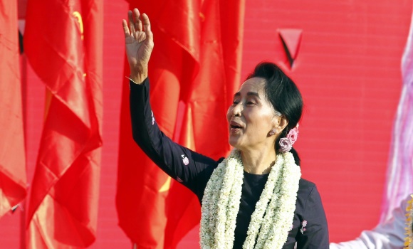 Suu-Kyi-efe.jpg