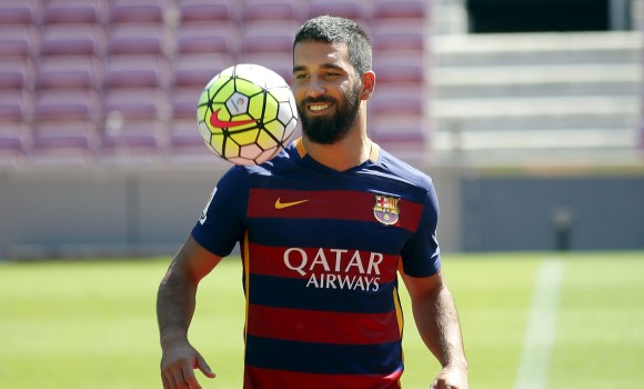 Arda-Turan-presentacion-2015-reuters.jpg