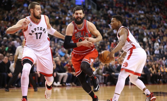 Mirotic-Raptors-2016-reuters.jpg