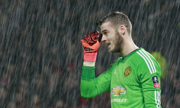 DeGea-lluvia-Manchester-2016-reuters.jpg