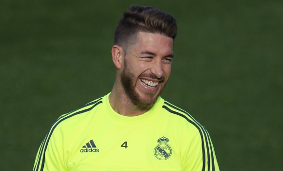 Ramos-risas-sudadera-2016-efe.jpg