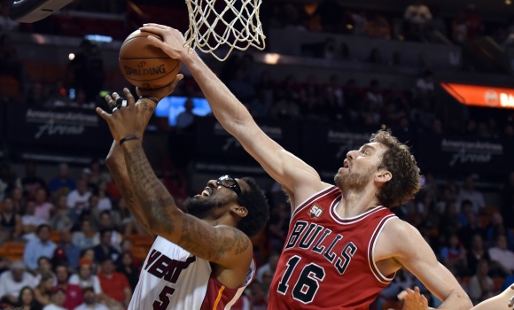 Gasol-Tapon-Miami-2016-reuters.jpg