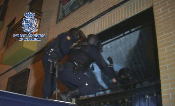 policia-anarquistas-efe.jpg