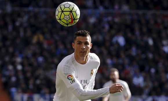 CR7-balon-derbi-2016-reuters.jpg