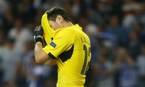 Casillas-tapa-cara-2015-efe.jpg