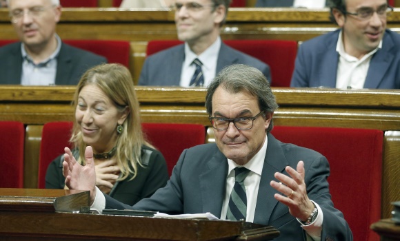 munte-mas-parlament-efe.jpg