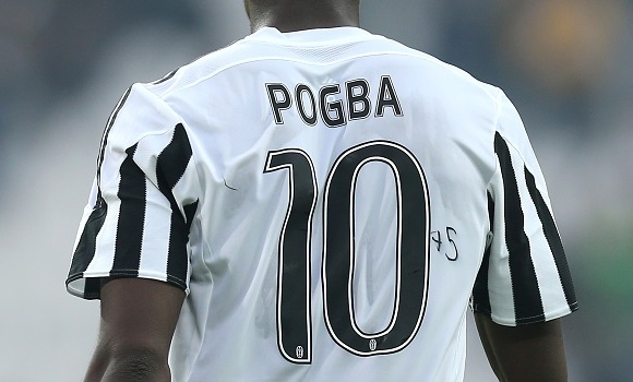 Pogba-dorsal-2015-AFP.jpg