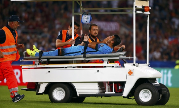 Rafinha-2015-lesion-reuters.jpg
