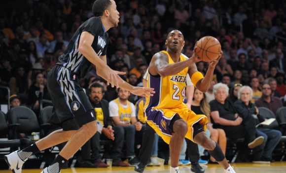 Bryant-Lakers-Wolves-2016-reuters.jpg