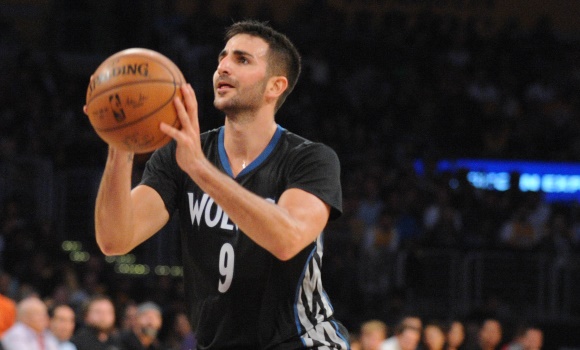 Ricky-Rubio-2015-negro-reuters.jpg