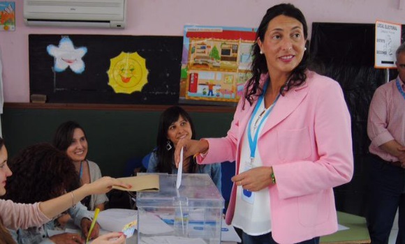 loles-lopez-pp-tw.jpg