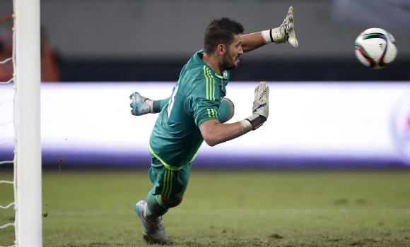 Kiko-Casilla-parada-penalti-RM-2015-reuters.jpg