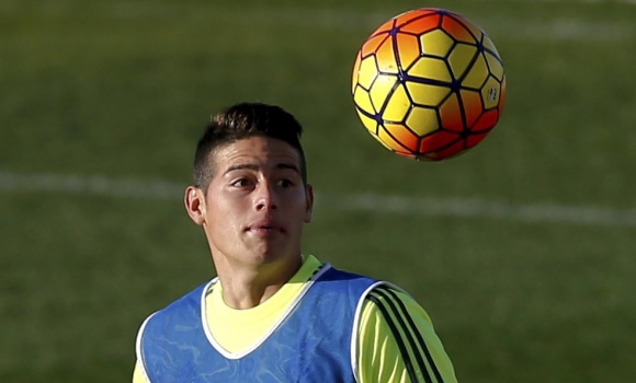James-pelota-entreno-2015-efe.jpg