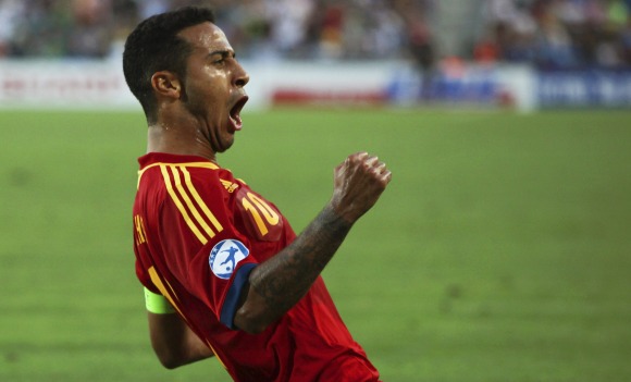 Thiago-celebra-rojita-2013-efe.jpg