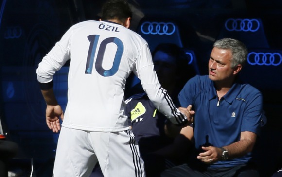 Mourinho-Ozil-2013-reuters.jpg