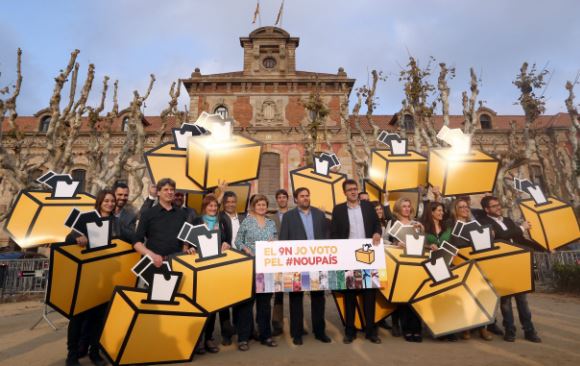 junqueras-urnasindependentistas-efe.jpg