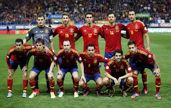 Espana-alineacion-francia-2013-reuters.jpg