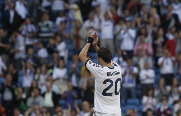 Higuain-despedida-2013-efe-osasuna.jpg