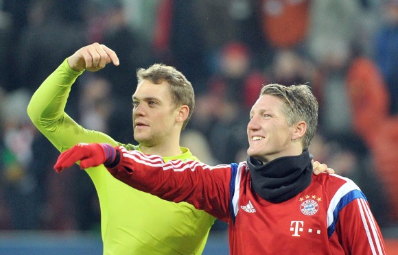 Neuer-celebra-2014-efe.jpg