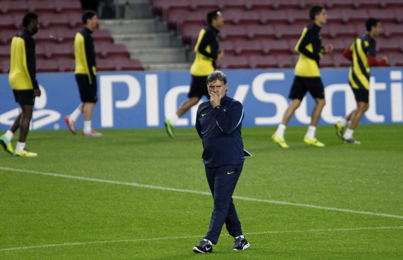 Martino-serio-entreno-Champions-2013-efe.jpg
