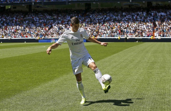 Bale-presentacion-toquesbalon-2013-reuters.jpg