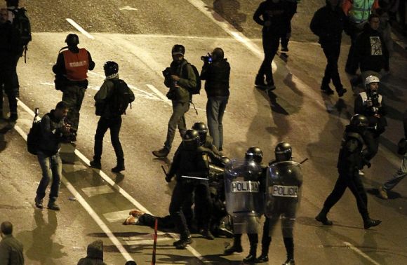 cargas-madrid-22m.jpg