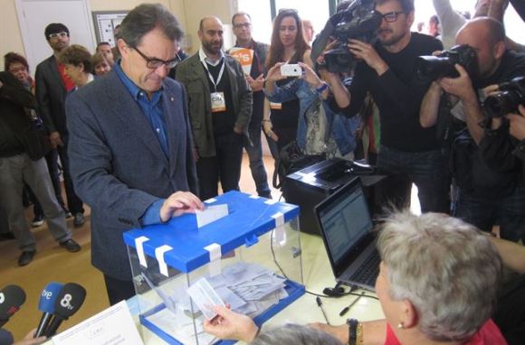 artur-mas-vota.jpg