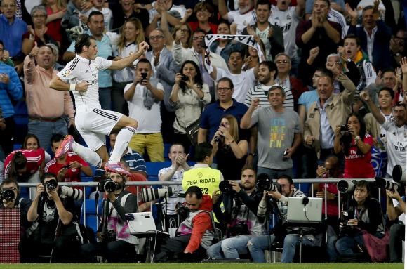 Bale-celebra-gol-elche-gradas-2014-efe.jpg